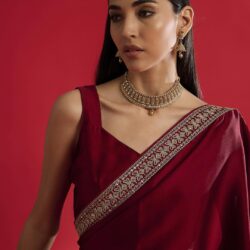 AKHILAM Women's Maroon Satin Solid Saree With Unstitched Blouse (RADHA1002_RX) - Image 4