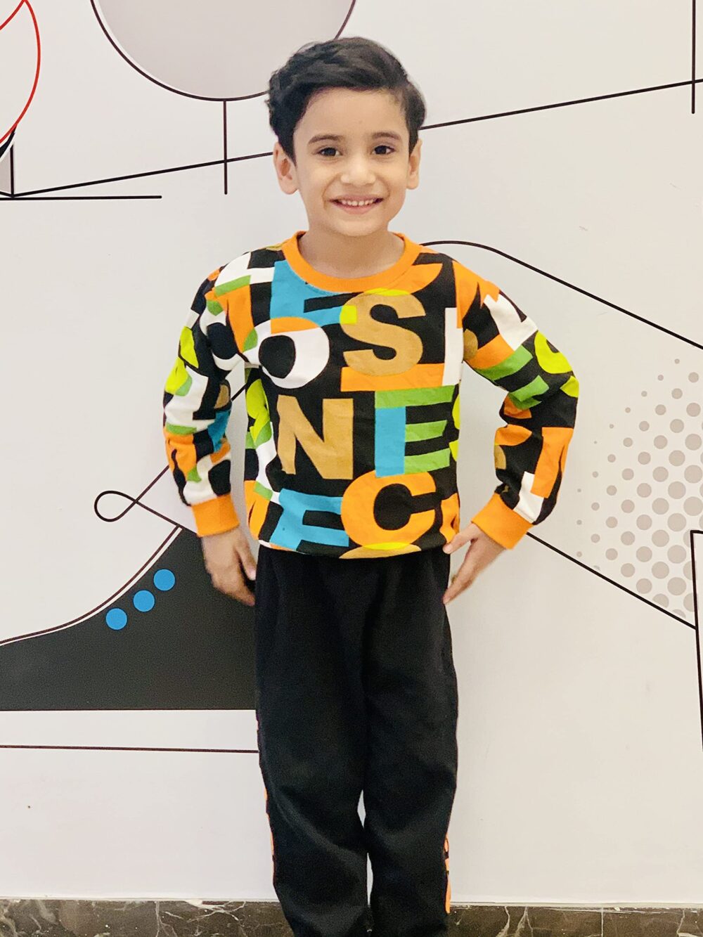 Googogaaga Boy's Cotton full Sleeves Printed Sweatshirt and Pant Set in Multi Color (5-6 Years) - Image 3